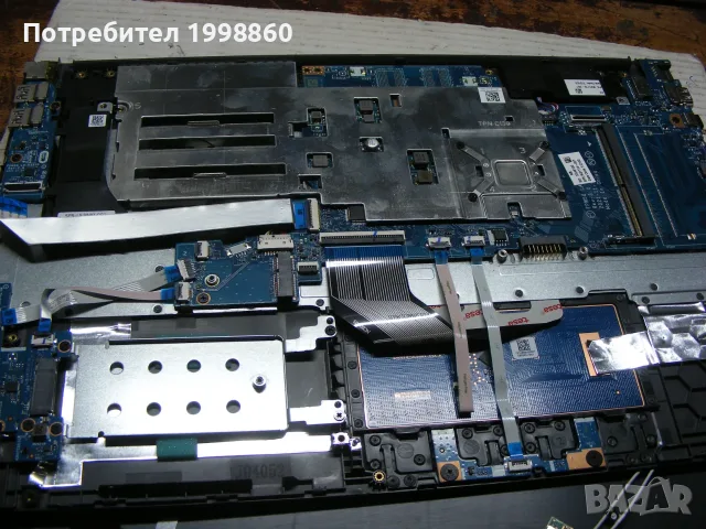 Лаптоп за части HP 250 g8, снимка 10 - Части за лаптопи - 55922670