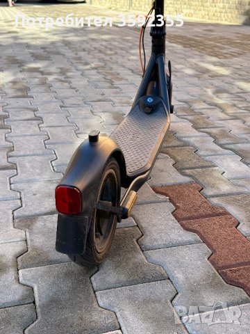 Продовам електрически скутер/тротинетка Segway Ninebot F40E, снимка 7 - Скейтборд, ховърборд, уейвборд - 42920812