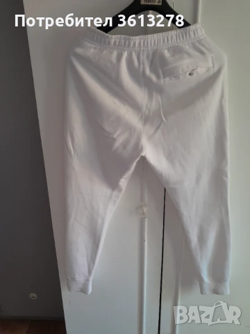 Мъжко долнище - "Nike Club Joggers White", снимка 2 - Спортни дрехи, екипи - 51356126