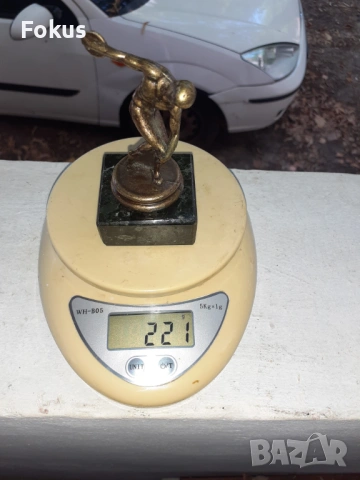 Малка метална фигура статуетка на дискохвъргач, снимка 7 - Антикварни и старинни предмети - 53322465