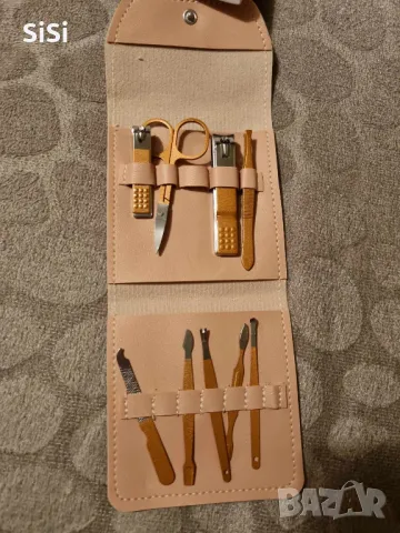 Нов Козметичен комплект за маникюр и педикюр, снимка 3 - Продукти за маникюр - 47980235