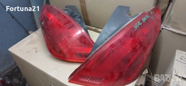 Peugeot 308 - Ляв , десен стоп оригинален 