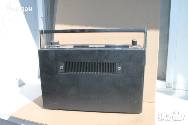 Радио "Telefunken bajazzo sport'', снимка 6 - Радиокасетофони, транзистори - 42249375