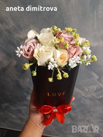 Вечни букети , снимка 11 - Ръчно изработени сувенири - 53053722