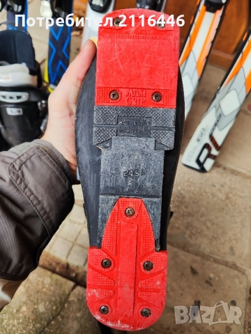 Продавам ски Salomon, Kneissl, Volki и ски обувки за тях, снимка 16 - Зимни спортове - 52510022