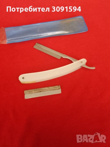 Стар  бръснач  със сменяеми ножчета.Кисмер(Kismet), снимка 2 - Други ценни предмети - 52847378