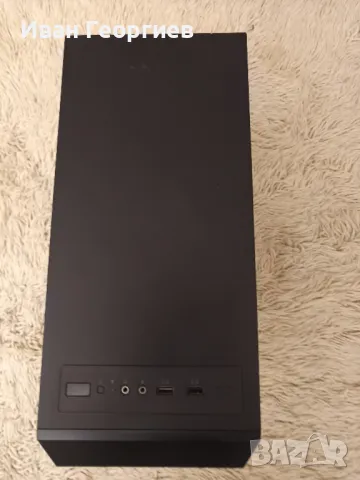 Кутия за компютър , снимка 2 - Захранвания и кутии - 49671985