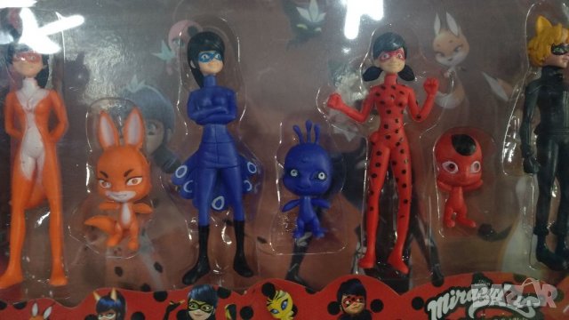 Фигурки за игра или за торта на Калинката и Котарака, снимка 5 - Фигурки - 28880611