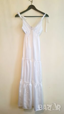 Дълга бяла рокля Little Black Dress, снимка 1 - Рокли - 42101642