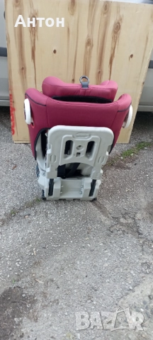 Бебешки стол за кола