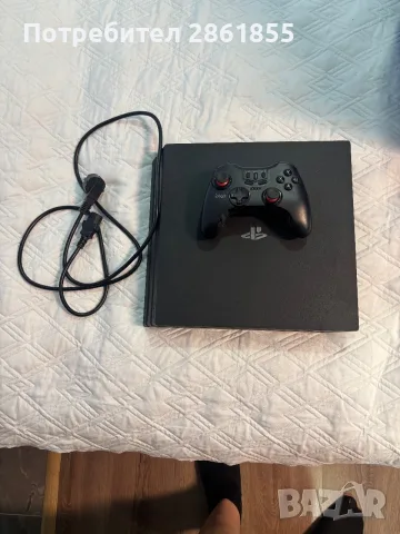 Play station 4 перфектен с джойстик