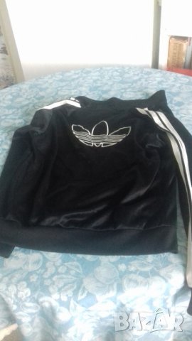 Адидас два комплекта спортни екипи