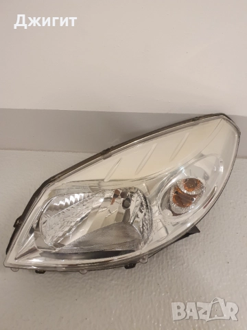 Ляв фар за Dacia Sandero , снимка 2 - Части - 52141056