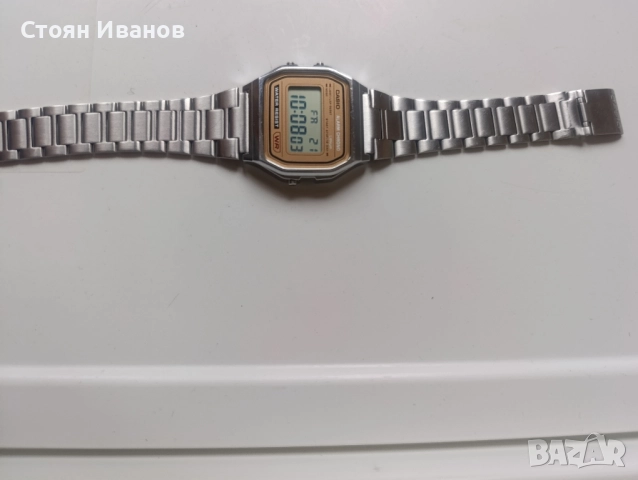 Електронен часовник Casio