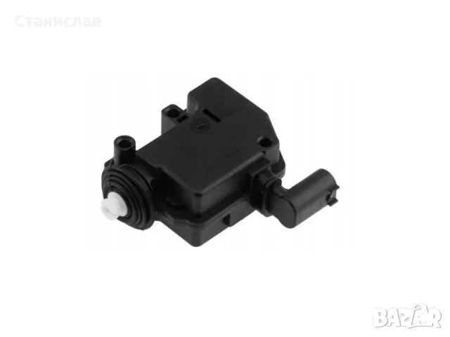 BMW 3 F30 Моторче за заключване на резервоар 