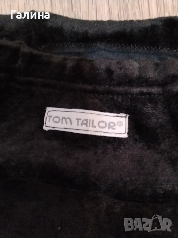 Две спортни горници  и долници Valentino и Adidas  ,Tom Tailor, снимка 12 - Спортни екипи - 53106414