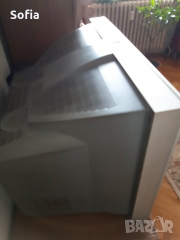 Телевизор Philips 29PT9008 голям, снимка 2 - Телевизори - 29953851