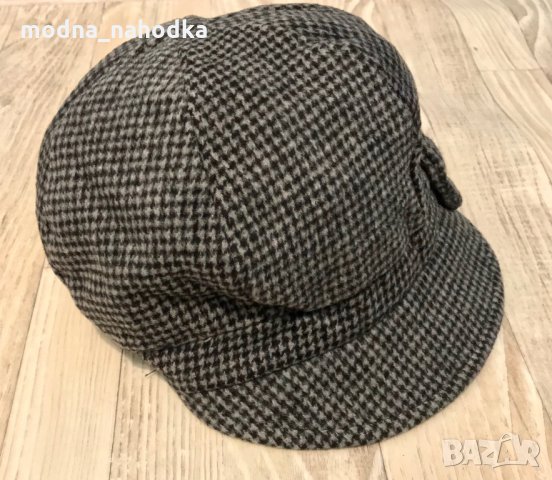 Зимна дамска шапка с мека козирка, снимка 4 - Шапки - 34947754