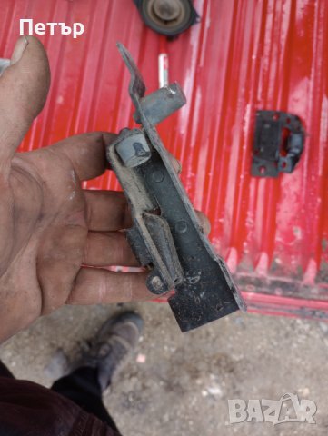 Стопер странична врата рено трафик Опел виваро 2001-2014г