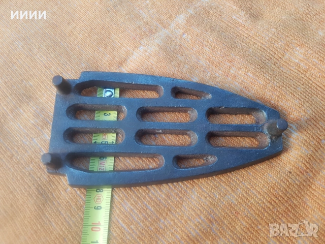 Скара за ютия на жар 2, снимка 2 - Антикварни и старинни предмети - 53259074