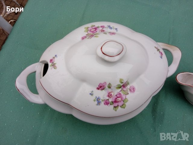 Стар овален порцеланов супник, снимка 2 - Чинии - 36635872