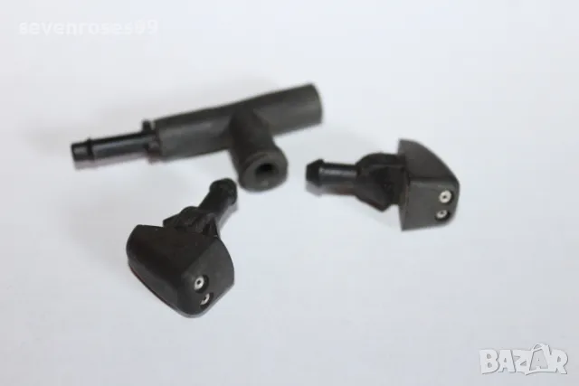 Пръскалка преден капак 2броя + тройник Форд Транзит 2005 Ford Transit