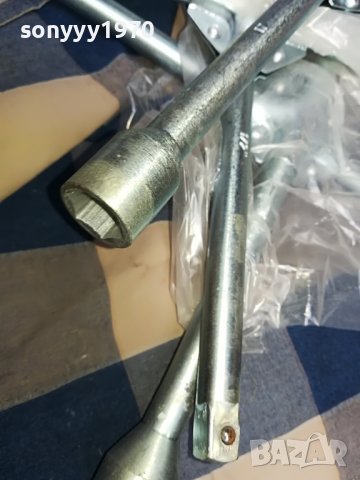 КЛЮЧ ЗА ГУМИ КРЪСТАЧКА-17/19/21 и 1/2 НОВ ЯК 3108221526, снимка 4 - Аксесоари и консумативи - 37857591