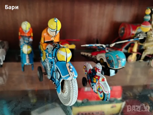  Метална количка,колички,играчки Matchbox,SCHUCO,Lesney,Majorette,Siku,Dinky и др, снимка 8 - Колекции - 40674832