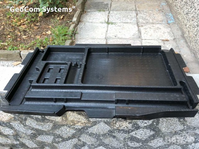 Mercedes W204/S204 оригинална тава за багажник (А2046800230)