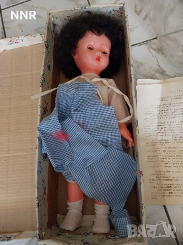 Спяща ретро кукла - чисто нова, в кутия - 50 см., снимка 3 - Кукли - 51590862