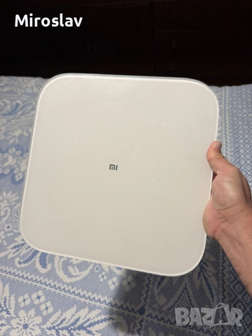 Смарт кантар Xiaomi Mi Smart Scale 2 (XMTZC04HM) тегло