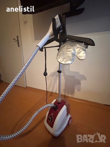 🔥 Вертикален парогенератор / парна ютия за дрехи — почти нов!, снимка 4 - Ютии - 53218605