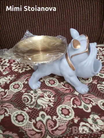 Куче-булдог сиво , снимка 3 - Други стоки за дома - 47916548