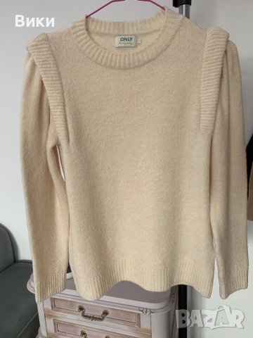 Пуловер на Only в размер М, снимка 3 - Блузи с дълъг ръкав и пуловери - 44407360