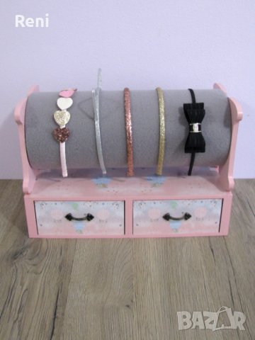 Поставка за диадеми с буква и две чекмеджета, снимка 6 - Други - 39804619