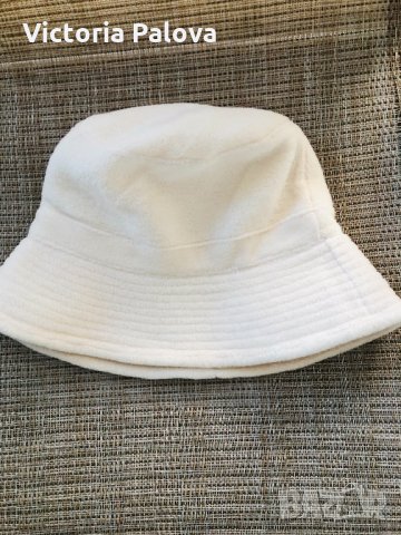 Модерна шапка-панама млечен цвят