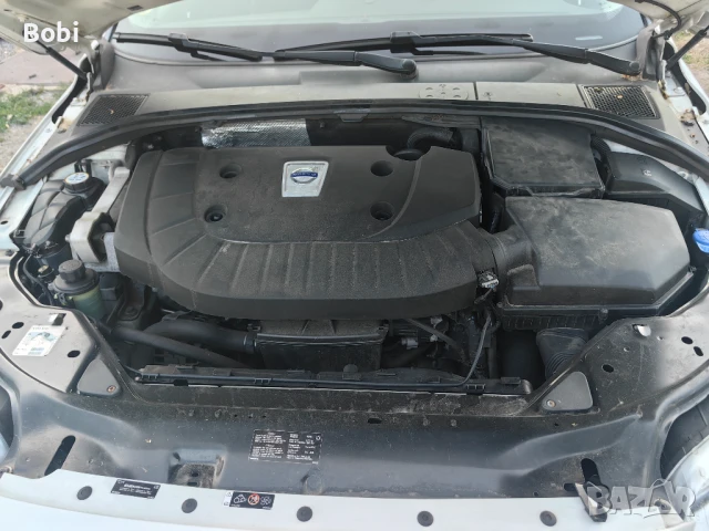 Volvo V70 V70 D5Automatic, снимка 17 - Автомобили и джипове - 50707450