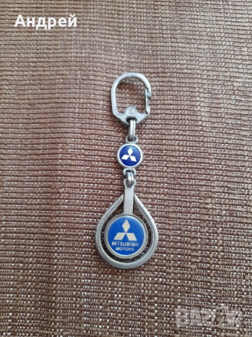 Стар ключодържател Mitsubishi, снимка 2 - Други ценни предмети - 52653657