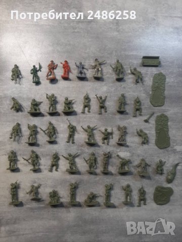 Комплект пластмасови фигурки - 41 броя - войници, снимка 2 - Колекции - 35278970