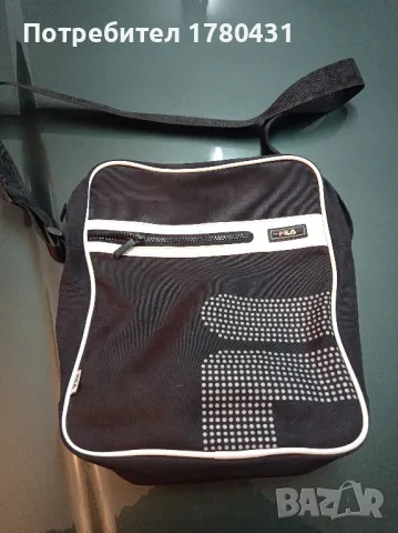 Маркова чанта FILA, снимка 2 - Чанти - 49721782