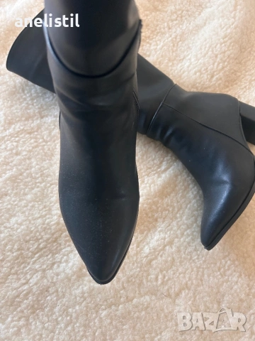 🖤 ЕЛЕГАНТНИ ДАМСКИ БОТУШИ – РАЗМЕР 38 🖤, снимка 2 - Дамски ботуши - 54320359