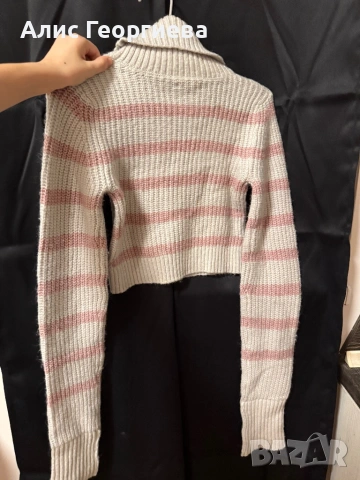 Бяло-розов пуловер, снимка 2 - Блузи с дълъг ръкав и пуловери - 53213953