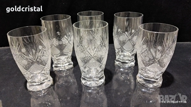 кристални чаши за вода безалкохолно 