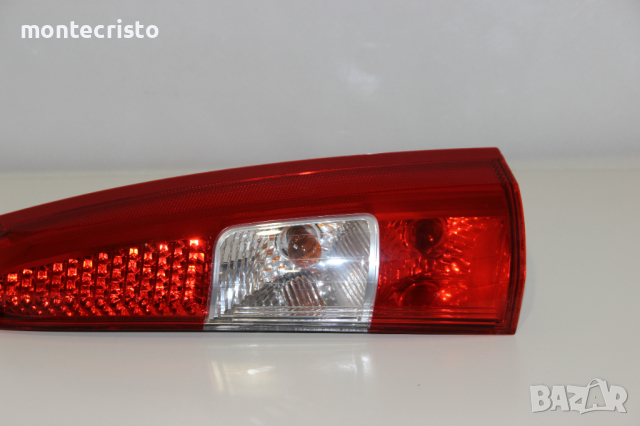 Горен десен стоп Volvo V70 комби (2004-2007г.) Волво V 70 facelift, снимка 2 - Части - 44727197