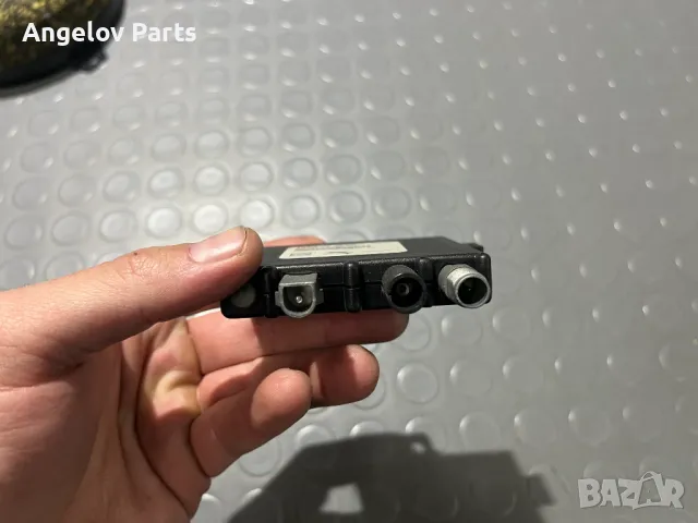 Усилвателя на антената за BMW E46 Комби, снимка 2 - Части - 48665948