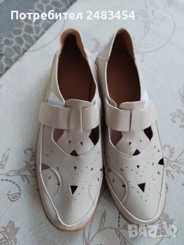 Дамски обувки голям номер нови.