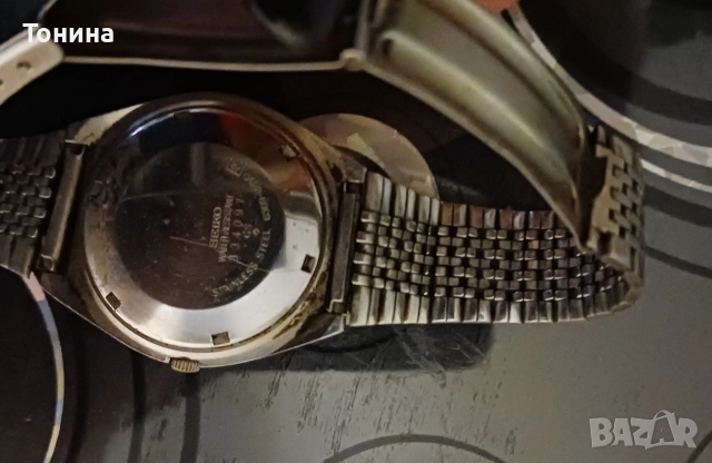 Механичен самонавиващ часовник "SEIKO" със стоманена верижка. , снимка 3 - Мъжки - 52920475