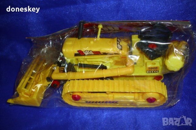 Разглобяем булдозер, снимка 2 - Конструктори - 31510913