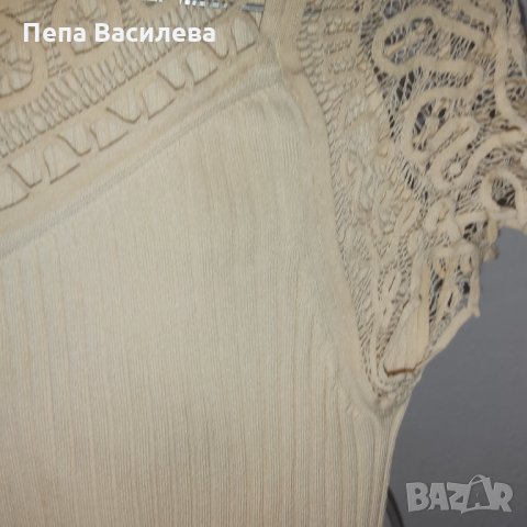 Дамска тениска на Christian Lacroix  bazar, снимка 4 - Тениски - 29931478