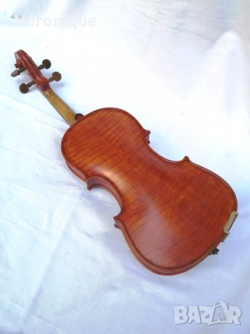 Уникална Супер Качествена Професионална Цигулка Soren Bach , снимка 2 - Струнни инструменти - 29872354